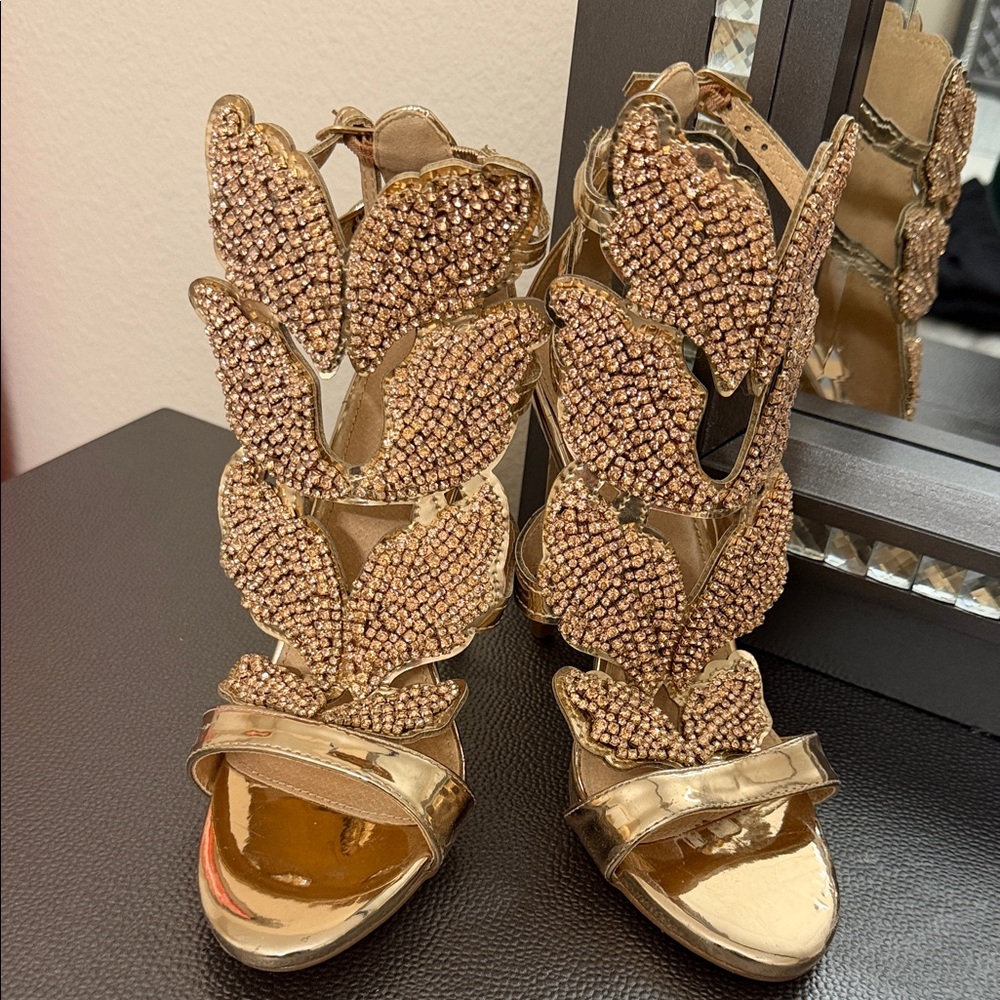 Gold Leaf Crystal Embellished Women's Heels